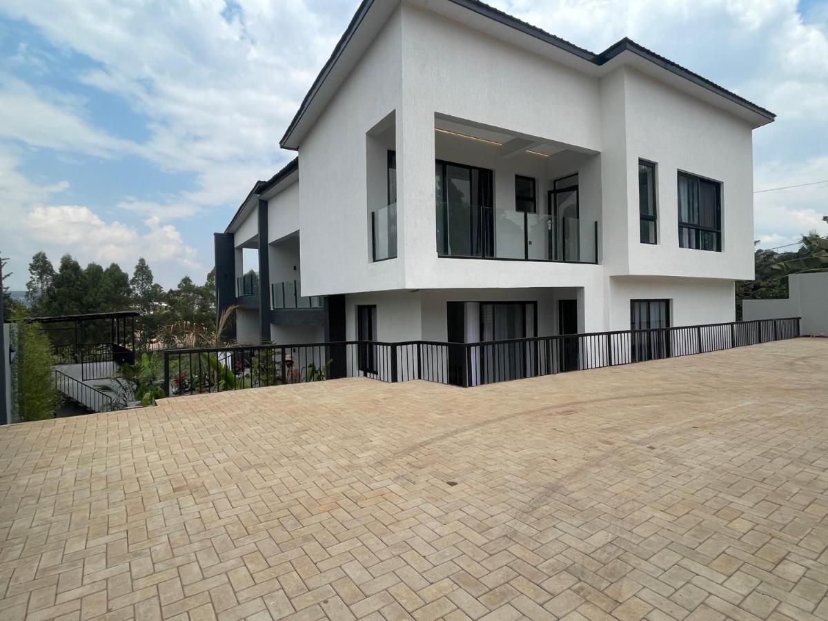 Coalescence Hotel Rwanda Кигали Екстериор снимка